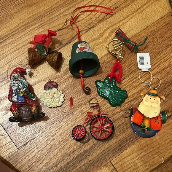 Festive Vintage Christmas Ornaments Set - Picture 1 of 3